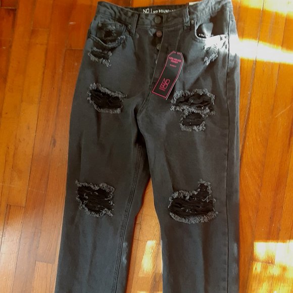 No Boundaries Jeans New w/Tags - Picture 1 of 5